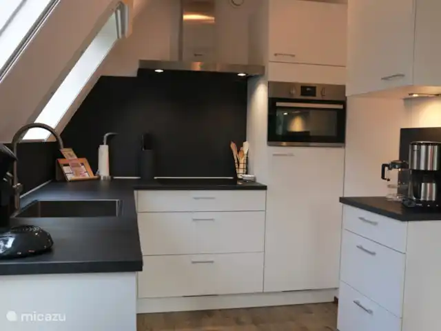 Calluna 151 en Países Bajos, Güeldres, Harfsen - casa vacacional la nueva cocina con todos los electrodomésticos modernos