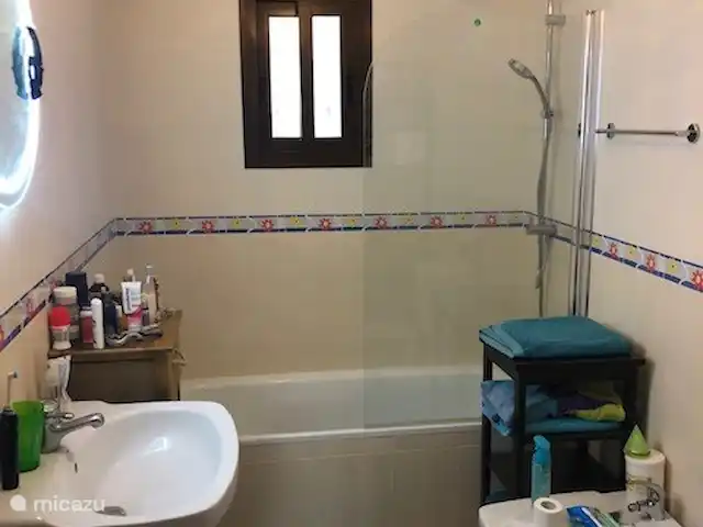 Casa Rosalía en España, Andalucía, Arenas - finca baño dentro