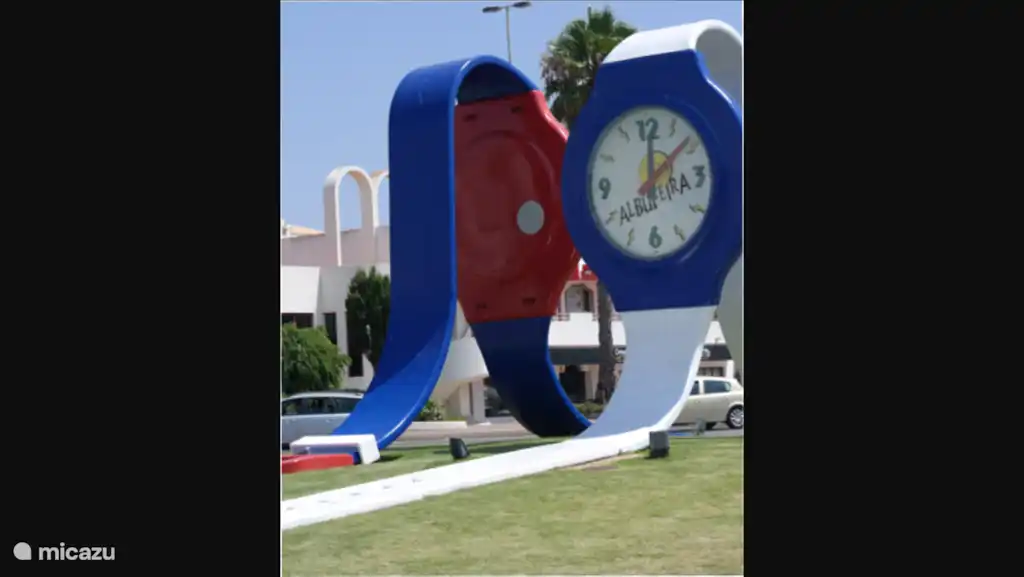 1 des nombreux ronds-points d'albufeira