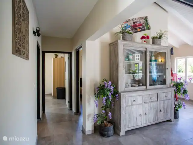 Villa Cas Mi dushi huren in Curaçao, Banda Ariba (oost), Jan Thiel - villa gang