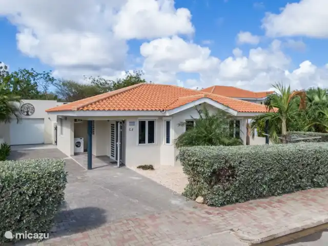 Villa Cas Mi dushi huren in Curaçao, Banda Ariba (oost), Jan Thiel - villa Voorkant