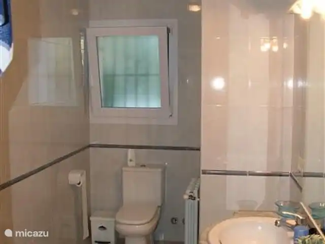 Location de Vacances Espagne, Costa Blanca, Moraira, villa - Villa Flamenca Et c'était la salle de bain des invités,
POUR LA RÉNOVATION !