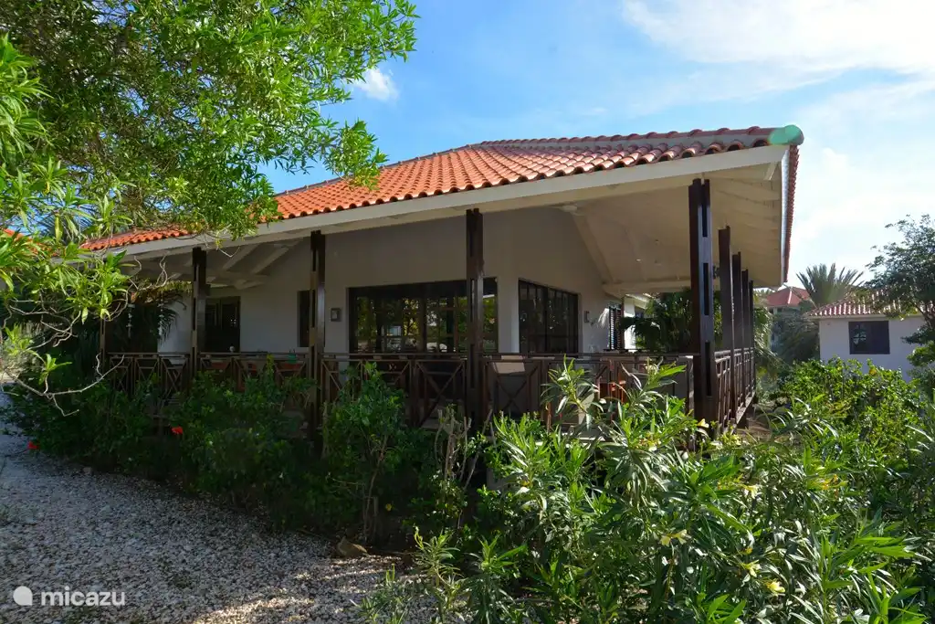 villa | Curaçao – Blue Bay Curaçao Beach Villa