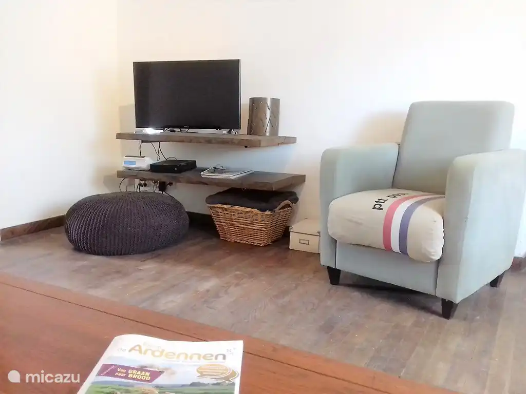 Salón con WiFi gratis, DVD y smart TV.