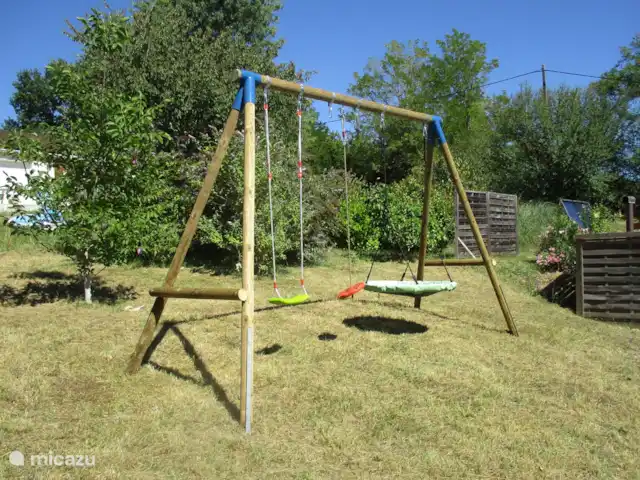 Les Cinq Papillons | France, Dordogne, Marnac - maison de vacances Balançoire