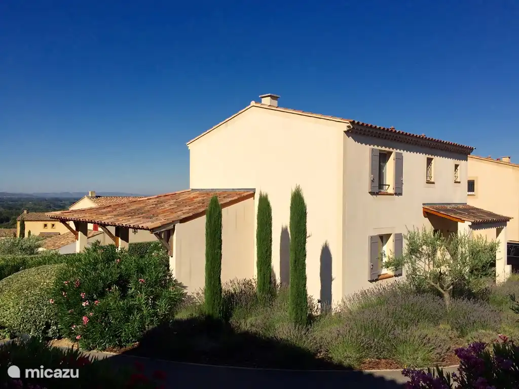 Les Demeures du Luc Villa 308 in Frankreich, Vaucluse, Saumane-de-Vaucluse - Villa