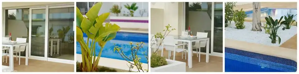 Collage de la terrasse et de la piscine avec pataugeoire séparée