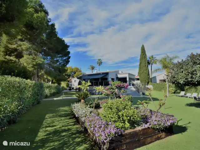 La Guinda del Pastel | Espagne, Costa Blanca, Benidorm - villa Vue du jardin sur la maison