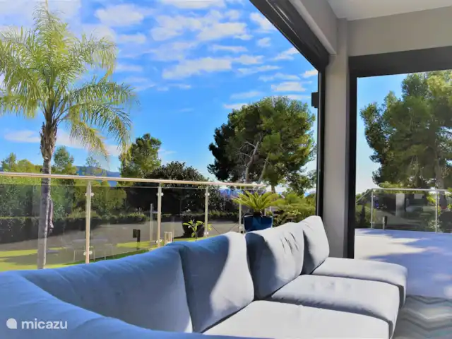 La Guinda del Pastel | Espagne, Costa Blanca, Benidorm - villa Vue sur le jardin depuis le salon