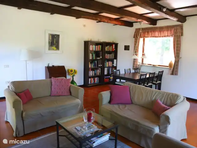 Villa Sabine | Italie, Le Latium, Castelnuovo di Farfa - villa Salon avec livres et jeux