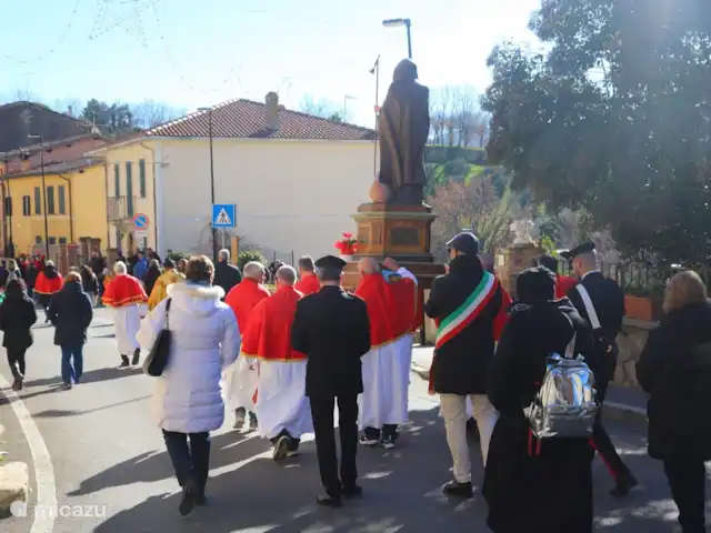 Villa Sabine | Italie, Le Latium, Castelnuovo di Farfa - villa Castelnuovo di Farfa
Procession San Antonio Abate, janvier 2024