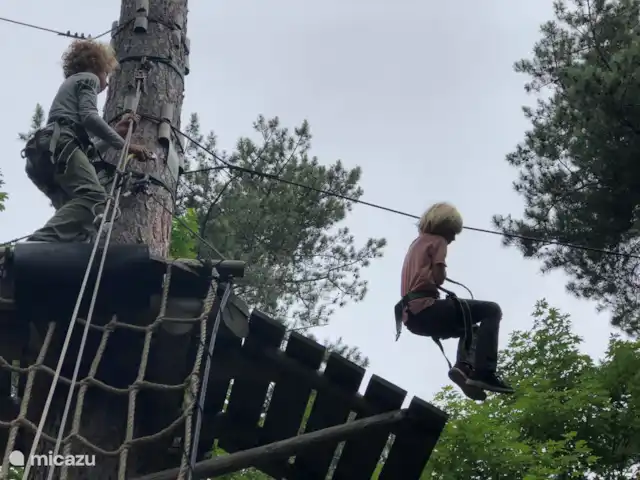 Duinhuis Marilou huren in Nederland, Zeeland, Burgh-Haamstede - vakantiehuis Op 10 minuten lopen is een stoer klimpark. Leuk voor sportief jong en oud. Vanaf 5-6 jaar zijn er diverse parcours.