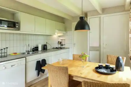 Vakantiehuis Nederland, Zeeland, Zonnemaire vakantiehuis Karreveld Keuken