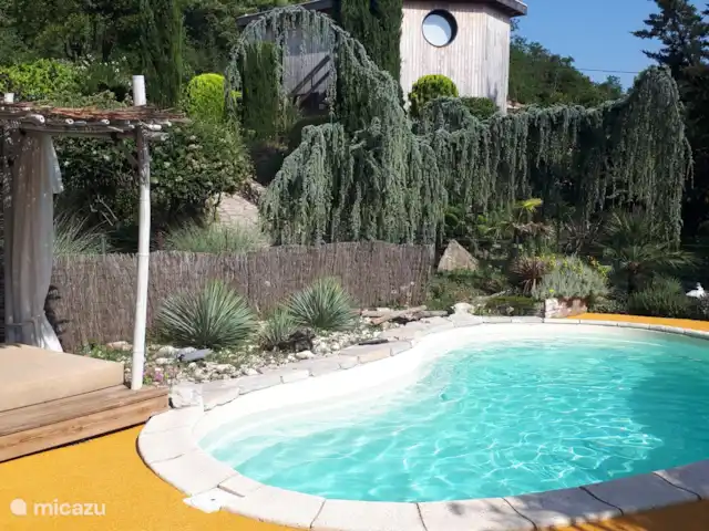 Location de Vacances France, Gard, Anduze, bungalow - Anduze solarium de piscine