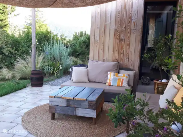 Location de Vacances France, Gard, Anduze, bungalow - Anduze Terrasse Sud-Ouest