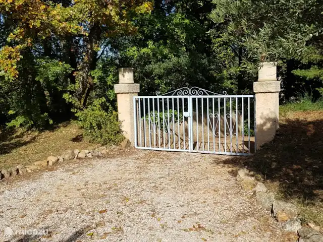 Villa les Roses | France, Var, Aups - villa Passerelle