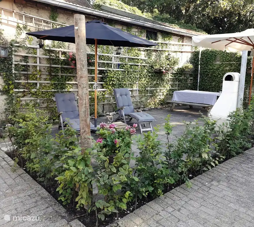 Genießen Sie eine der Terrassen rund um den Hoeve