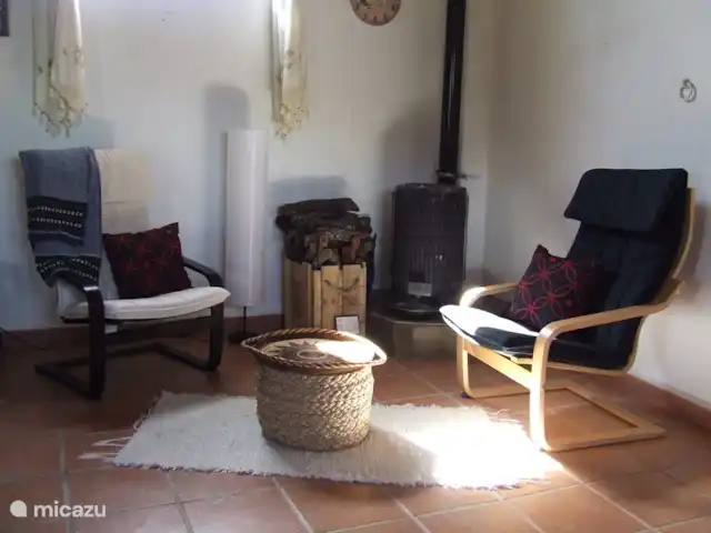 studio en España, Extremadura, Alcuéscar – Estudio Finca El Chorrillo sala de estar