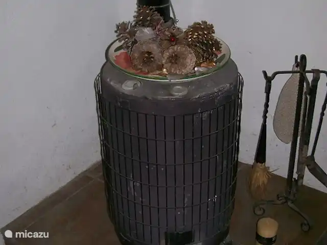 studio en España, Extremadura, Alcuéscar – Estudio Finca El Chorrillo Estufa de leña