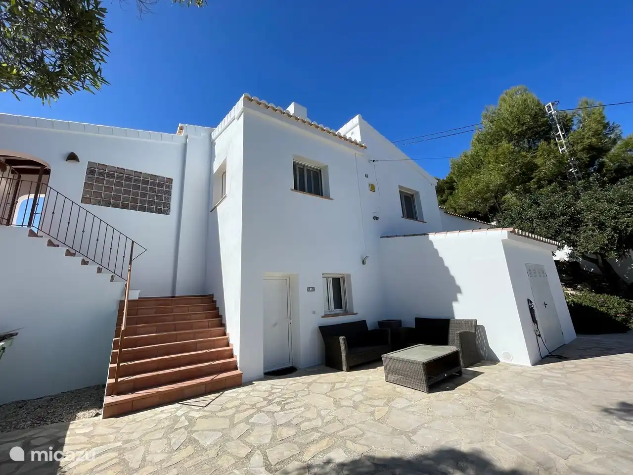 Dies ist Teil der Ansicht aus dem Pool.