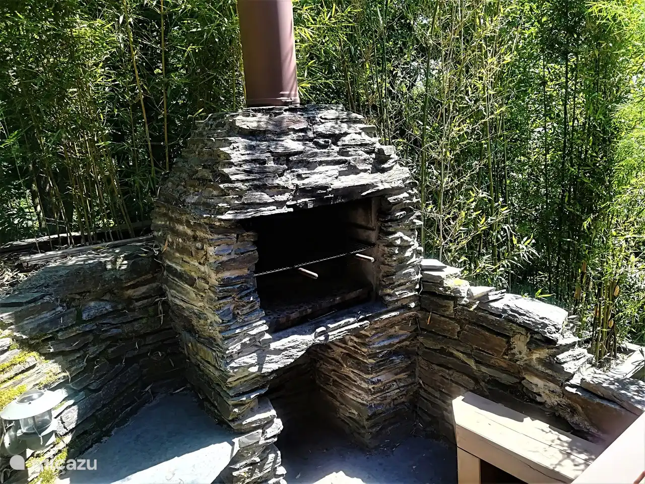 Der Holzkohlegrill !