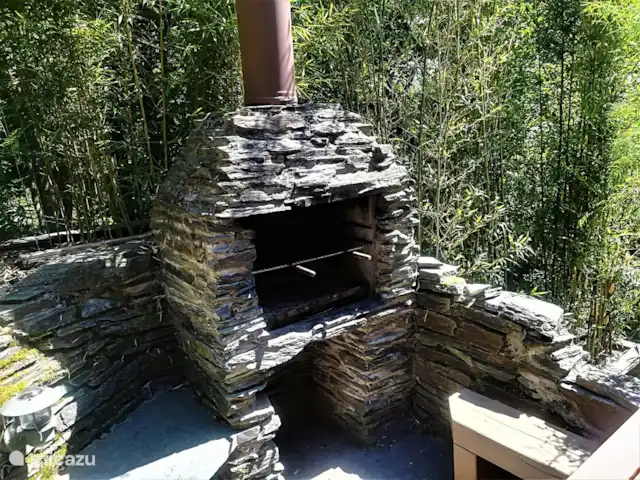 Wellness Chalet ROOS in Durbuy | Belgique, Ardennes, Bomal-sur-Ourthe - villa Le barbecue au charbon de bois !