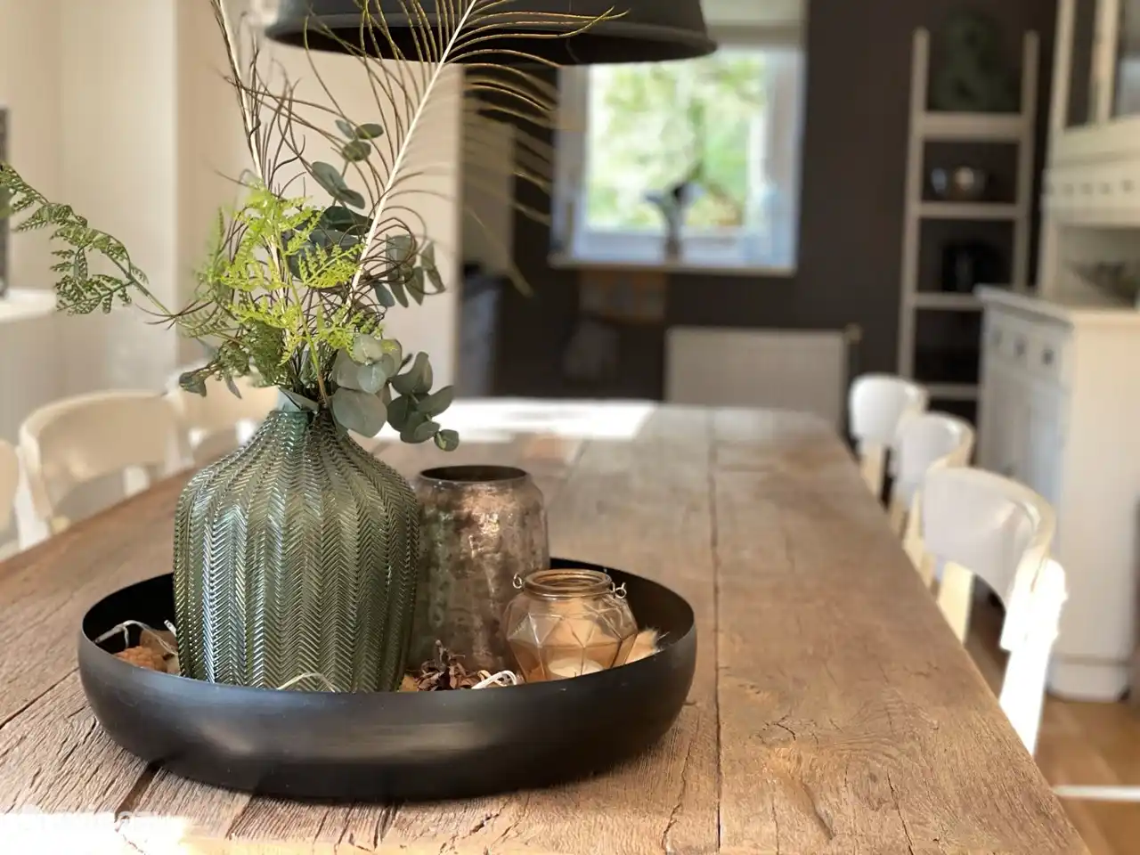 Mesa de comedor robusta