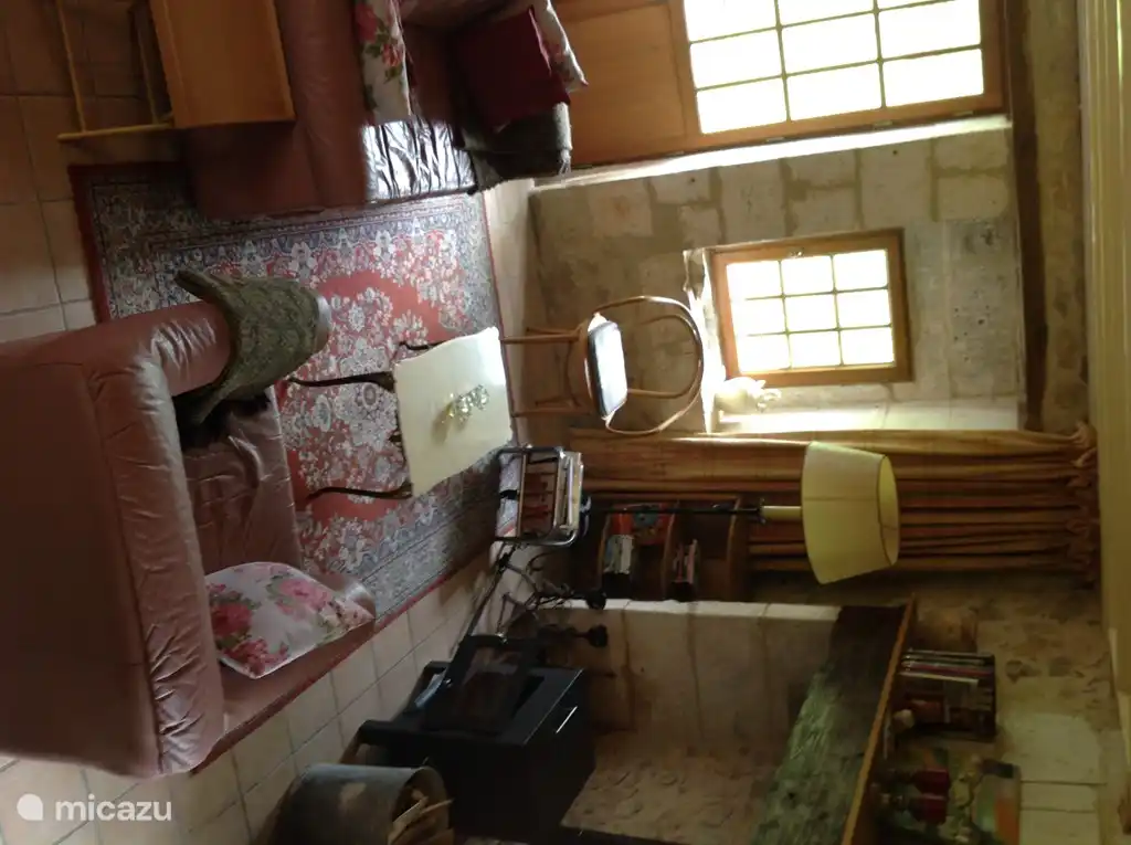 La Petite Maison in Frankreich, Dordogne, Nontron - Ferienhaus