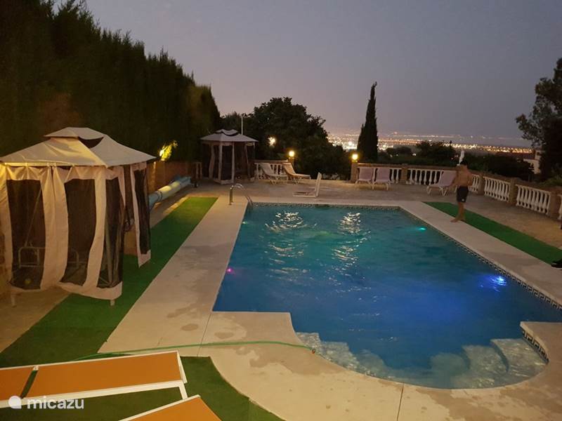 Vakantiehuis Spanje, Costa del Sol, Malaga Villa Villa, verwarmd zwembad, zeezicht