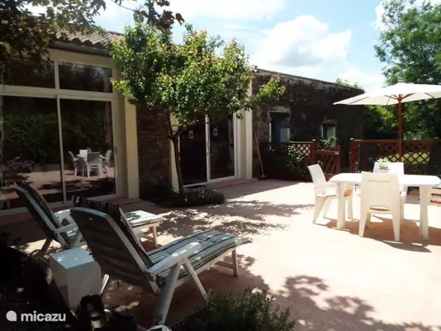 Maison Tulipe | France, Vendée, Château-Guibert - maison de vacances Belle terrasse.