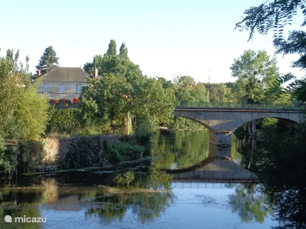 Mareuil sur Lay 3.5 km