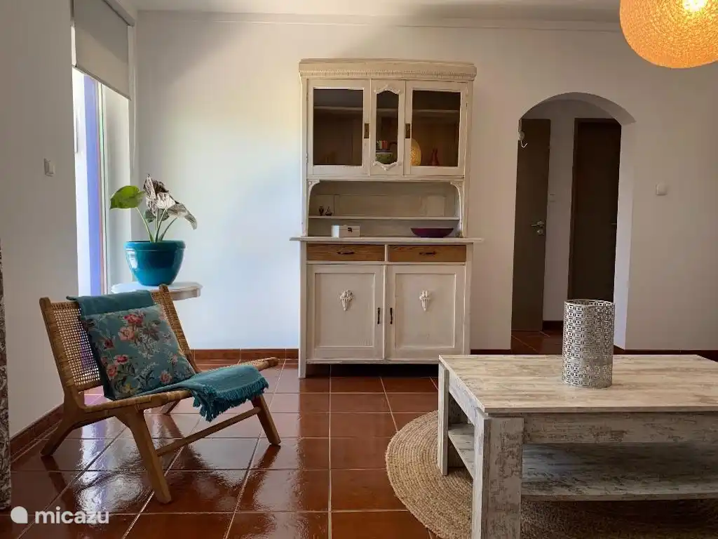 Cozy and spacious living room overlooking the garden.