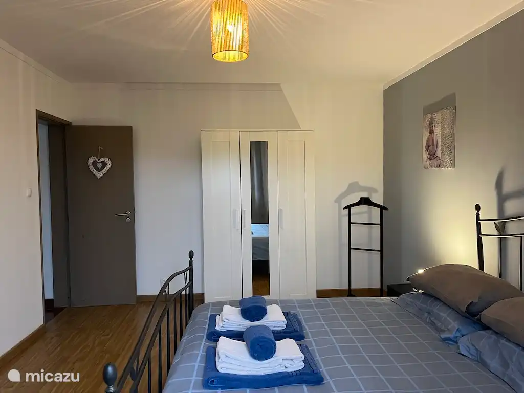 Spacious 2-person room with king-size bed (160*200)