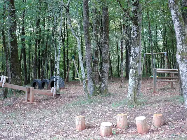 Location de Vacances France, Dordogne, Carlux, gîte / cottage - églantine Terrain d'aventure