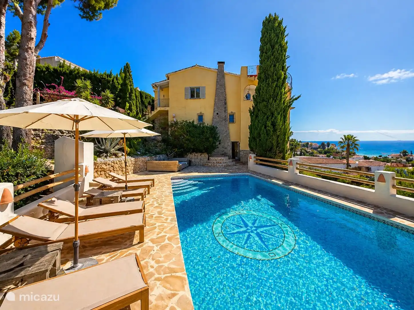 Swimming pool terrace