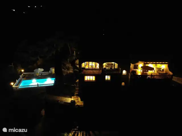 Villa Robis Moraira huren in Spanje, Costa Blanca, Moraira - villa Drone Nachtbeeld