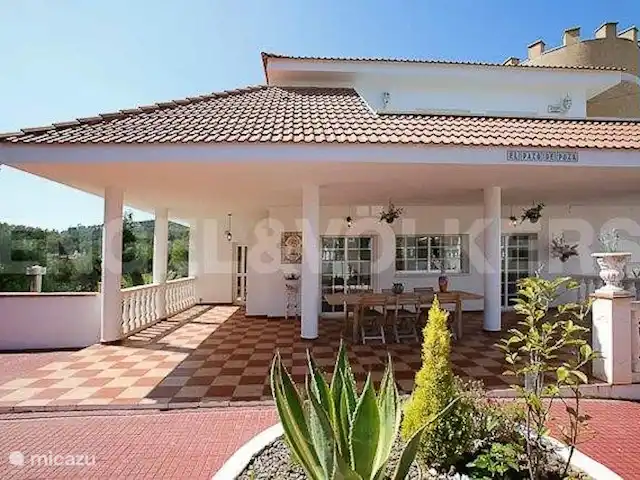 Villa Sitges in Spain, Barcelona, Olivella - villa villa face