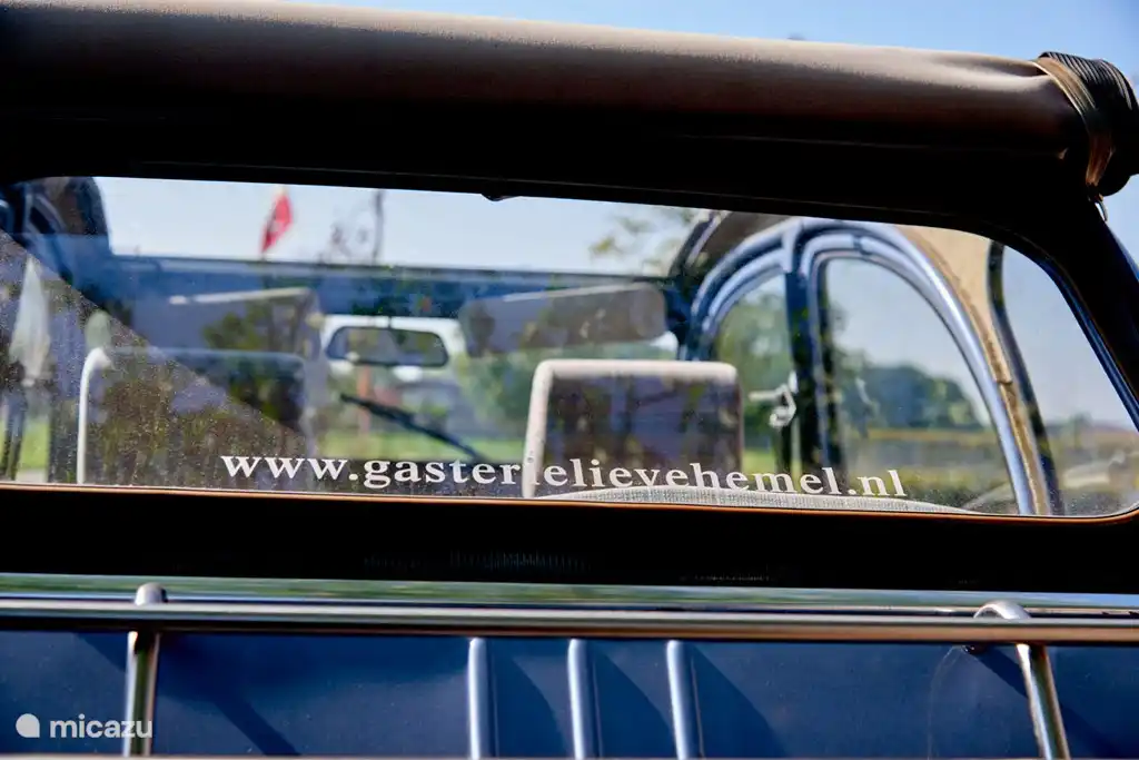 2CV te huur voor heerlijke tochtjes in de omgeving