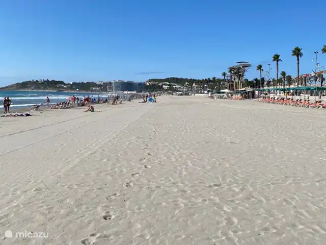 Location de Vacances Espagne, Costa Dorada, La Pineda, appartement - OUAH! quelle vue / La Pineda Plage large et propre