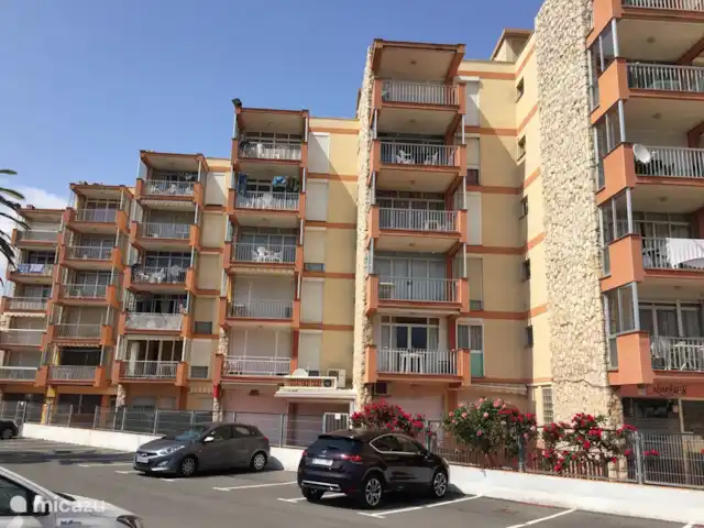 Location de Vacances Espagne, Costa Dorada, La Pineda, appartement - OUAH! quelle vue / La Pineda Façade du bâtiment