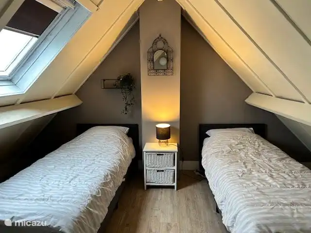 Duinendaele 213 huren in België, Belgische Kust, De Panne - vakantiehuis Slaapkamer 3: 2- eenpersoonsbedden (die kunnen ook worden samengezet tot een 2 persoonsbed (1.60 op 2m)