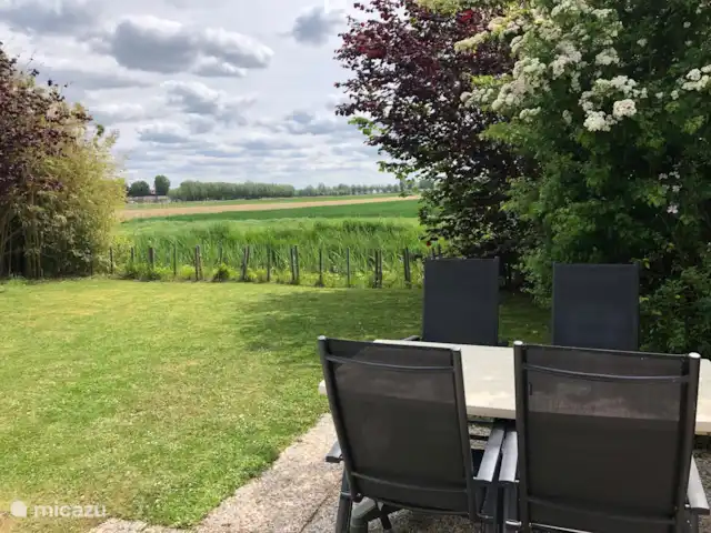 Duinendaele 213 huren in België, Belgische Kust, De Panne - vakantiehuis Tuin met prachtig zicht op de achterliggende velden en de beek