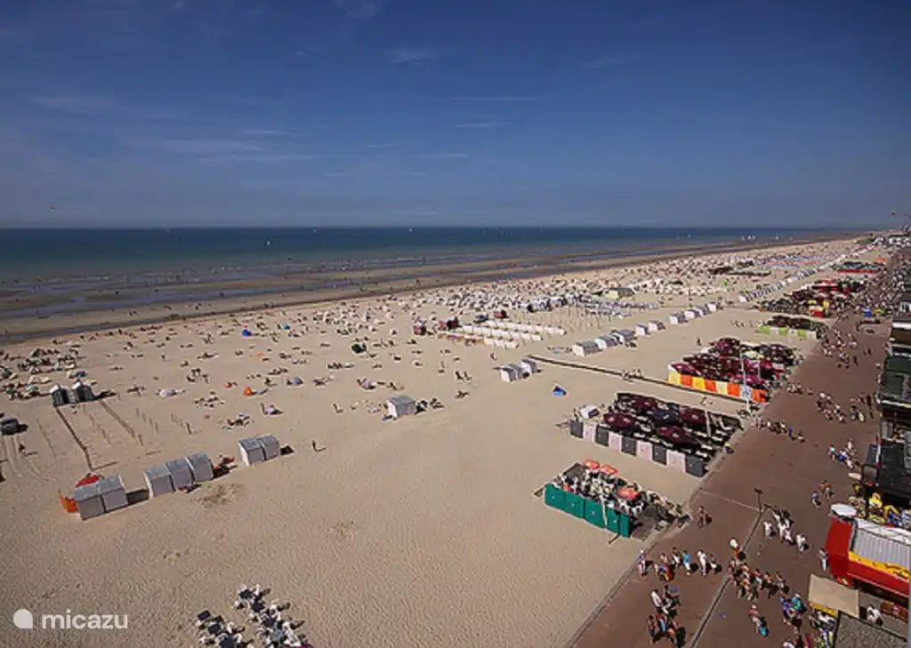 Strand und Deich der Panne