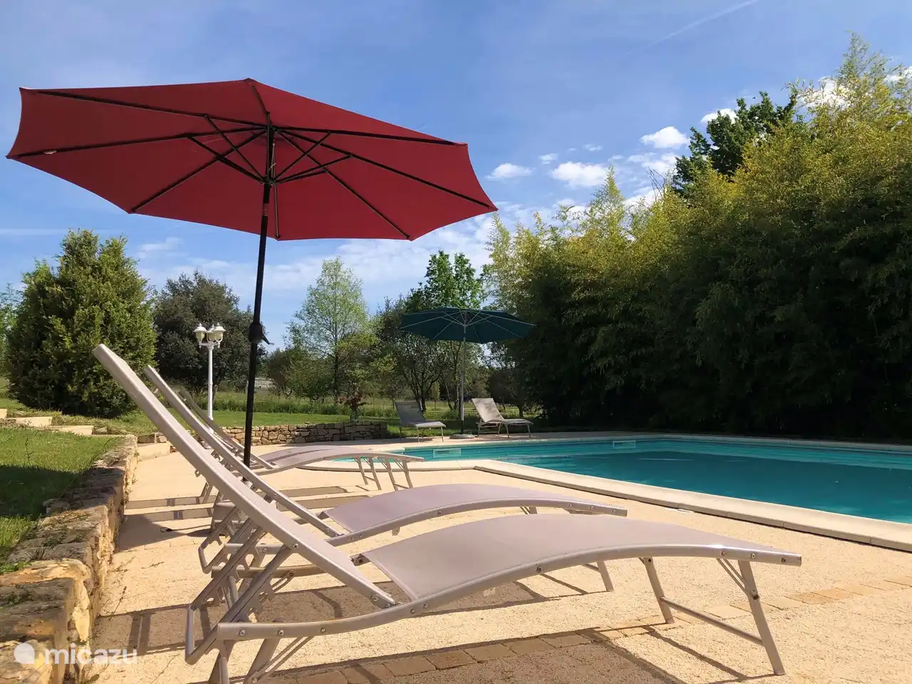 Profitez de la piscine