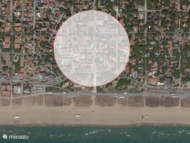 Villa by the sea, near Barcelona in Spain, Barcelona, Castelldefels - villa Location of the villa - 200 meters from the beach