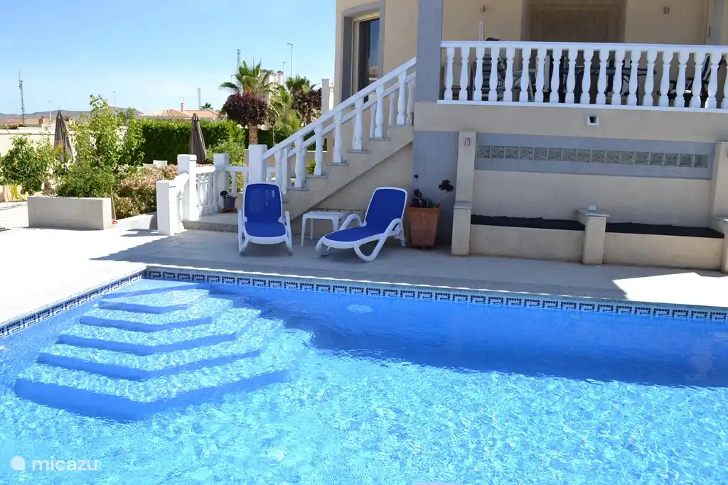 Sitzen und sang leer