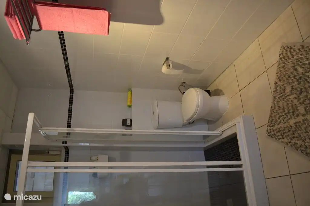 Apartment 1 Badezimmer