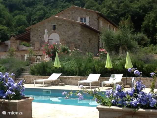 Holiday home in Italy, Umbria – terraced house Borgo San Giovanni