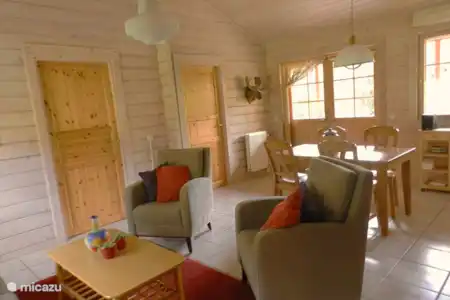 Vakantiehuis Nederland, Gelderland, Winterswijk chalet De Specht woonkamer