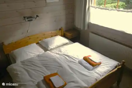Vakantiehuis Nederland, Gelderland, Winterswijk chalet De Specht slaapkamer 1